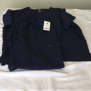 Dagacci unisex uniform new with tags size 2XL great condition navy blue